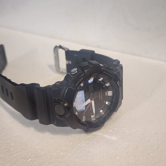 Casio G Shock Black and white analog with digital great shape - Picture 9 of 9